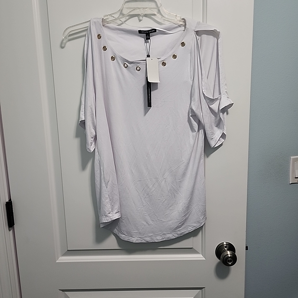 Cable & Gauge White Cold Shoulder Blouse with Grommets